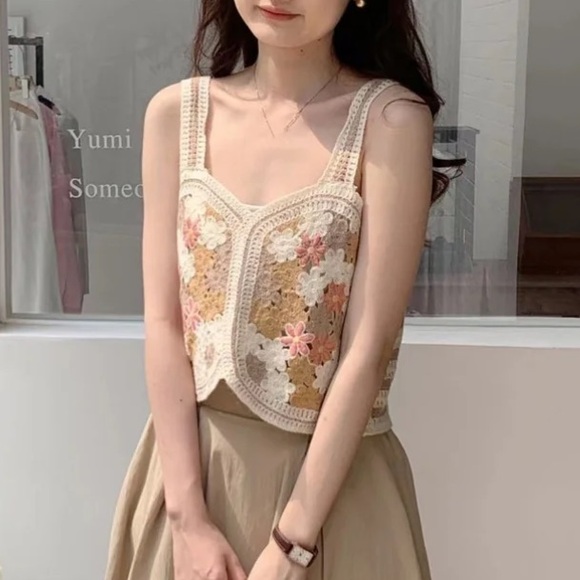 Handmade Knit Crochet Stitch Floral Granny Square Cami Crop Tank Top Boho Pool M - Picture 3 of 10